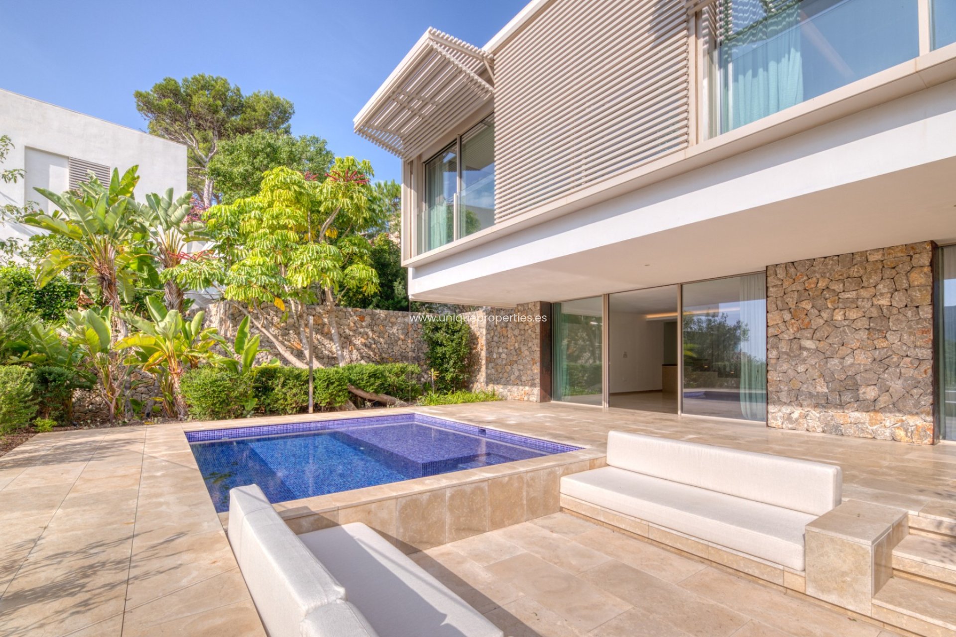 Herverkoop - Villa -
Port d'Andratx - Andratx