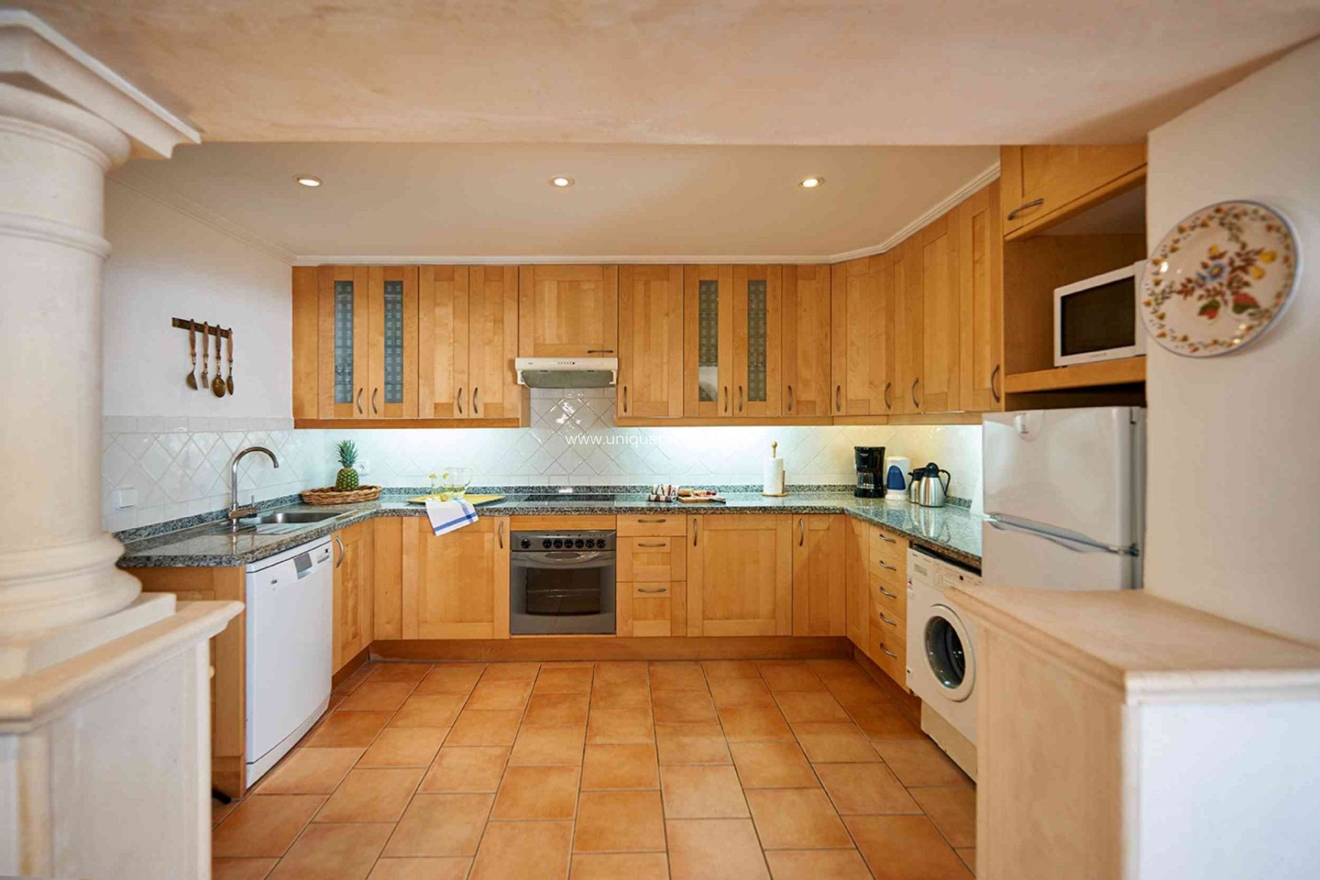 Herverkoop - Villa -
Port d'Andratx - Andratx