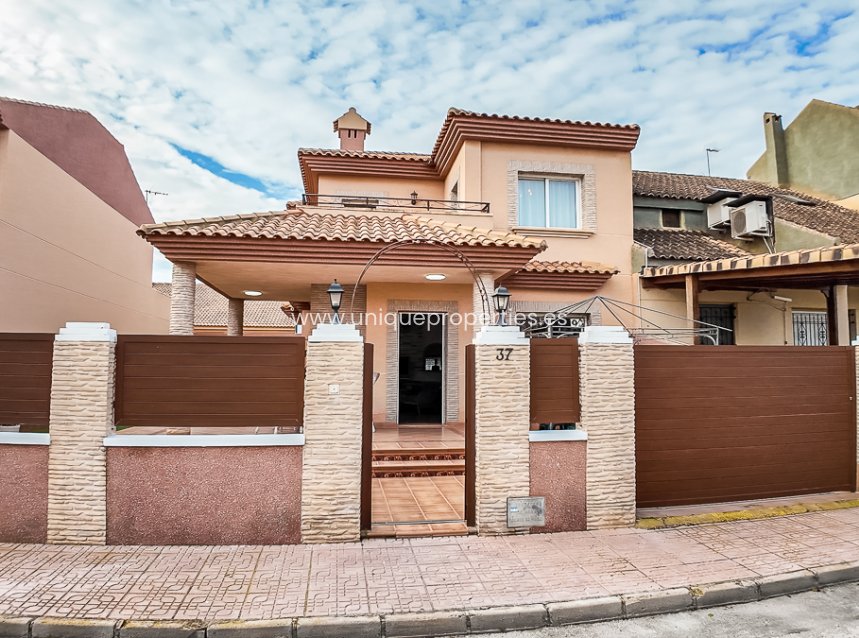 Herverkoop - Villa -
San Javier - Santiago de la Ribera