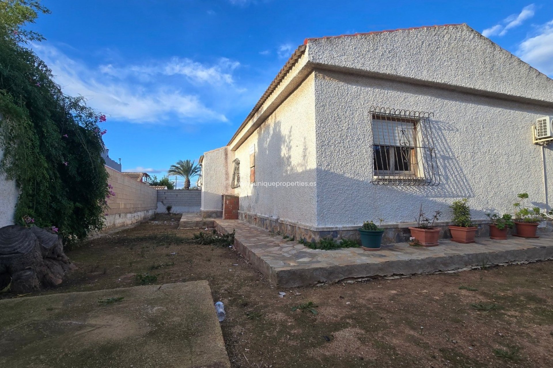 Herverkoop - Villa -
Torrevieja - El Chaparal