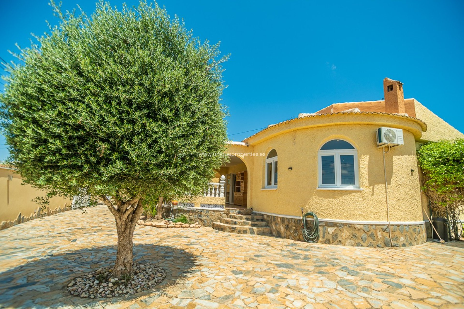 Herverkoop - Villa -
Torrevieja - La Siesta