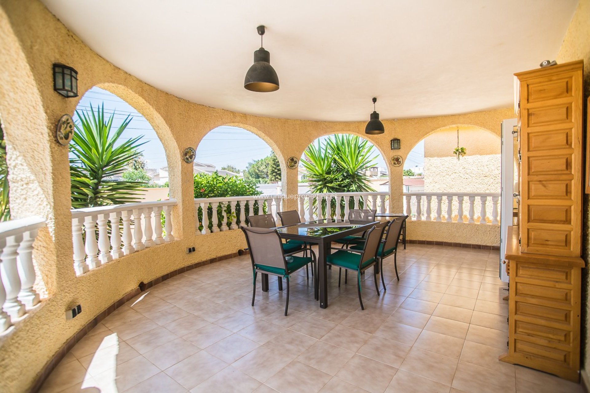 Herverkoop - Villa -
Torrevieja - La Siesta