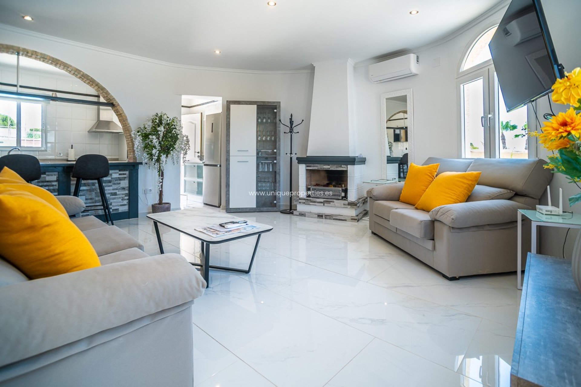 Herverkoop - Villa -
Torrevieja - La Siesta