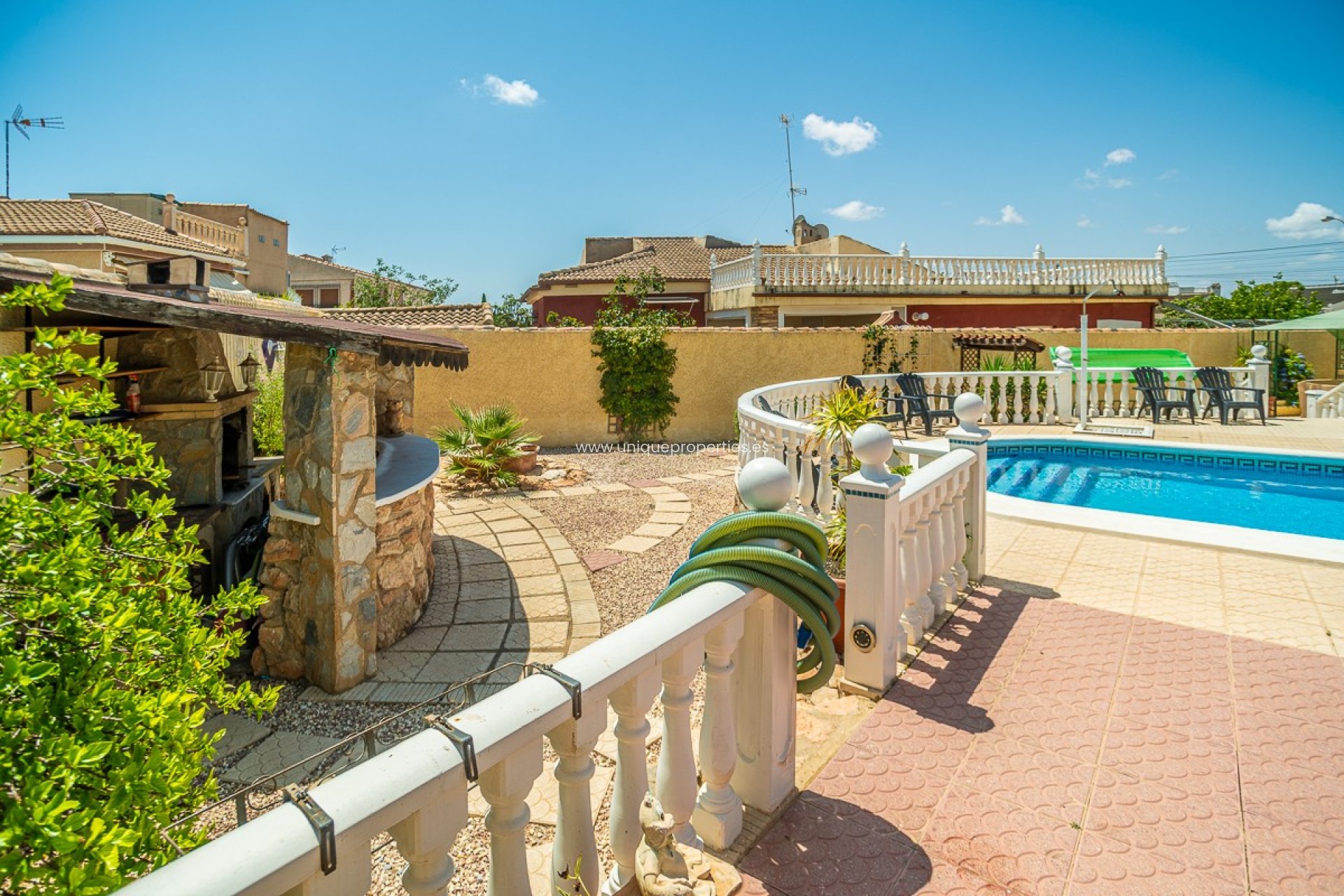 Herverkoop - Villa -
Torrevieja - La Siesta