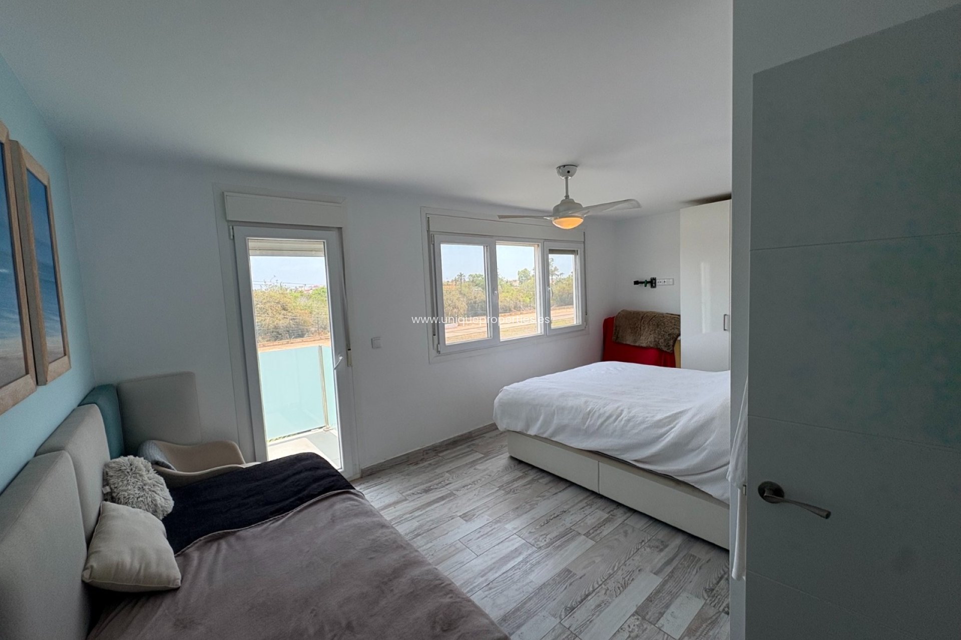 Herverkoop - Villa -
Torrevieja - Torreta - Florida