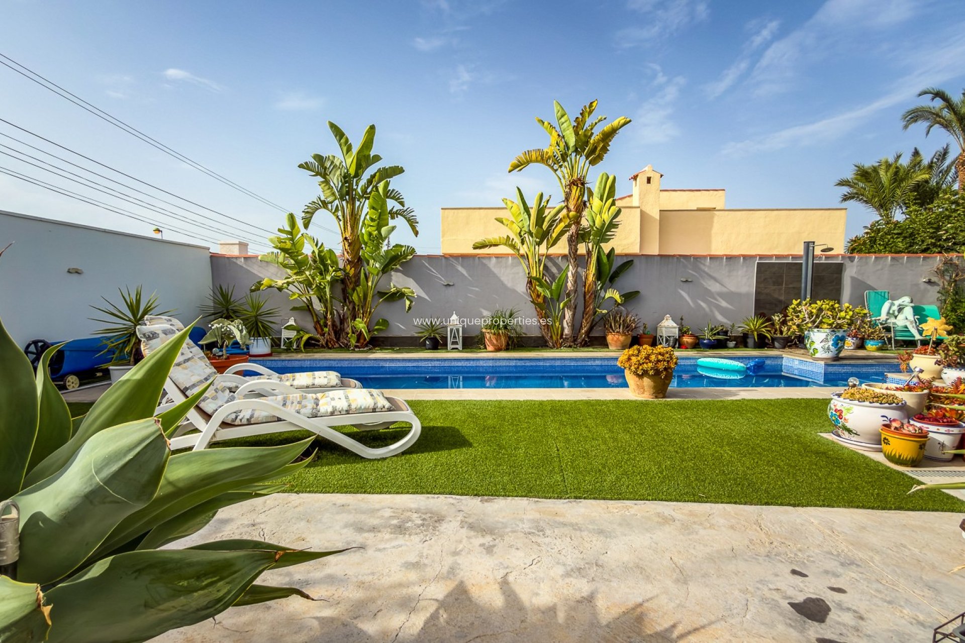 Herverkoop - Villa -
Torrevieja - Torreta - Florida