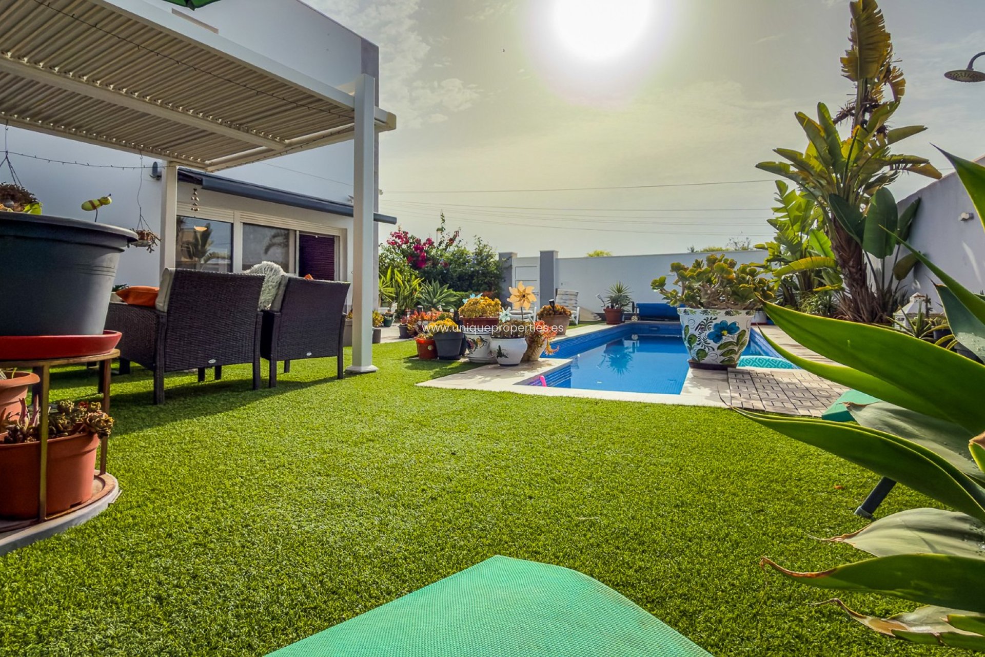 Herverkoop - Villa -
Torrevieja - Torreta - Florida