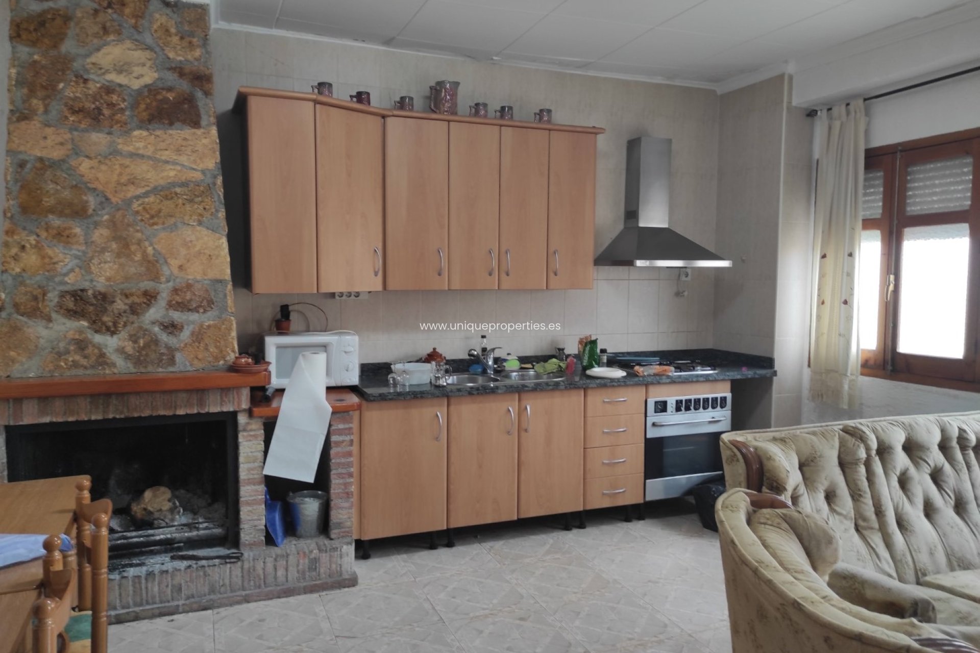 Herverkoop - Village House -
Albox