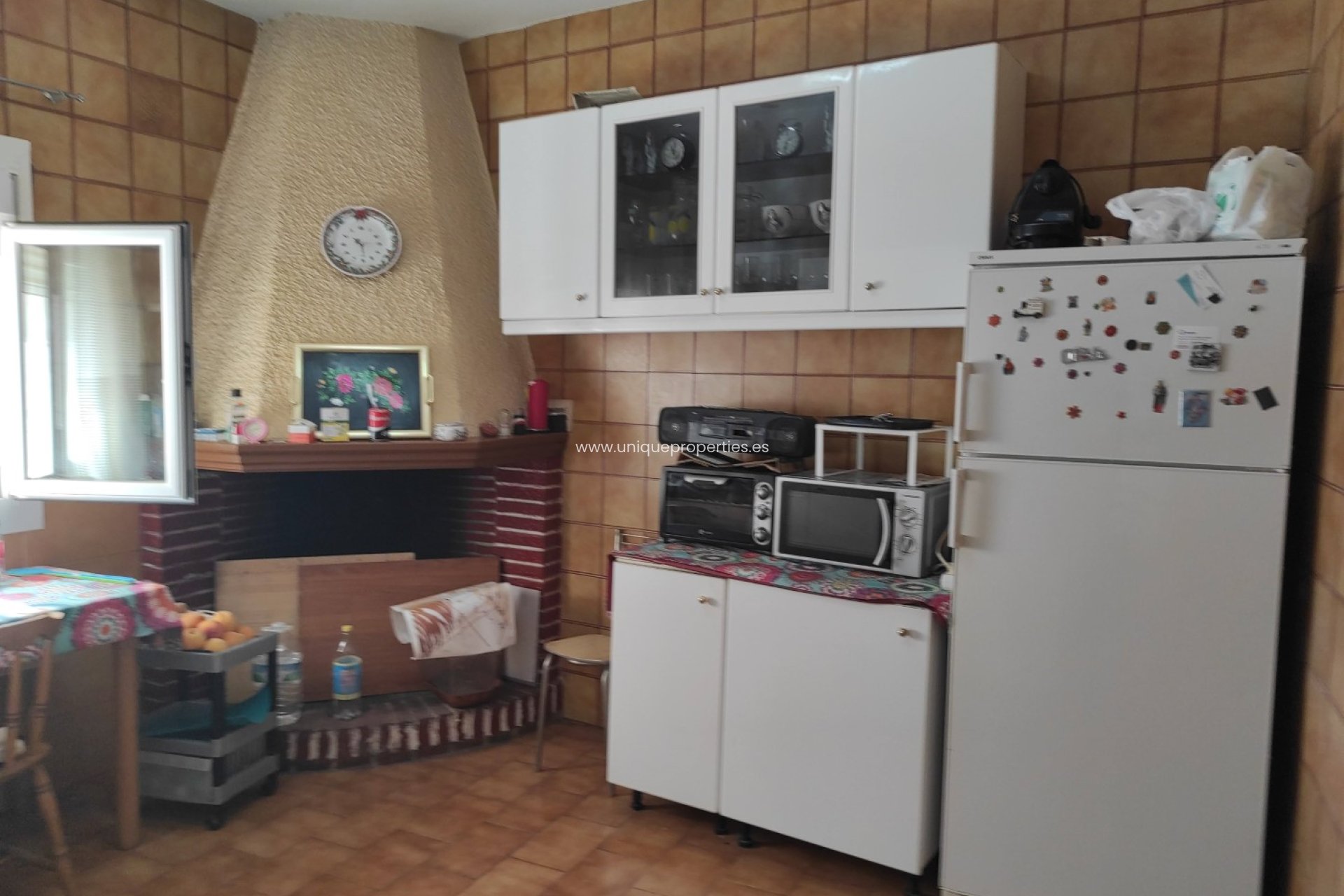 Herverkoop - Village House -
Caniles