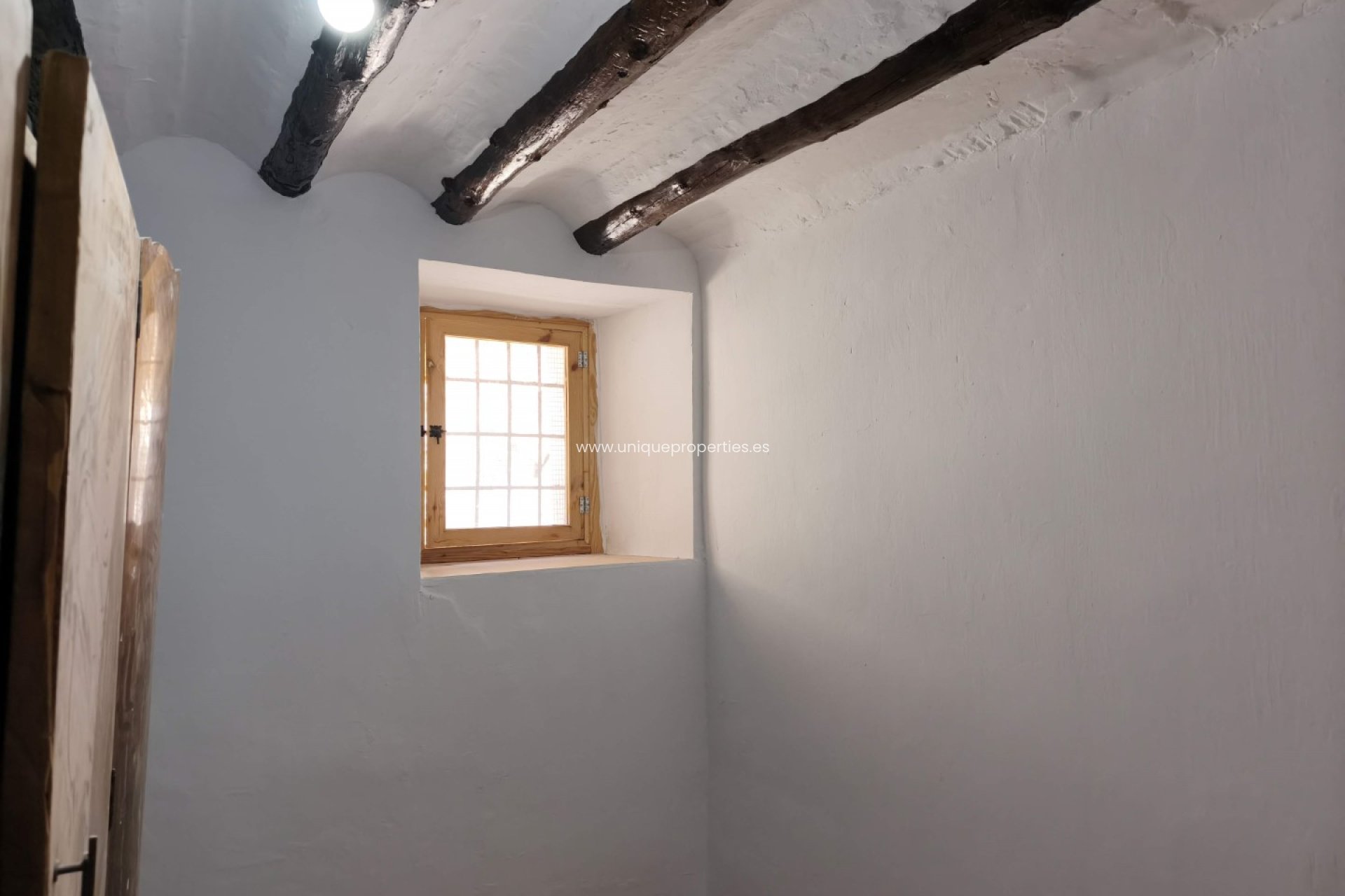 Herverkoop - Village House -
Castril