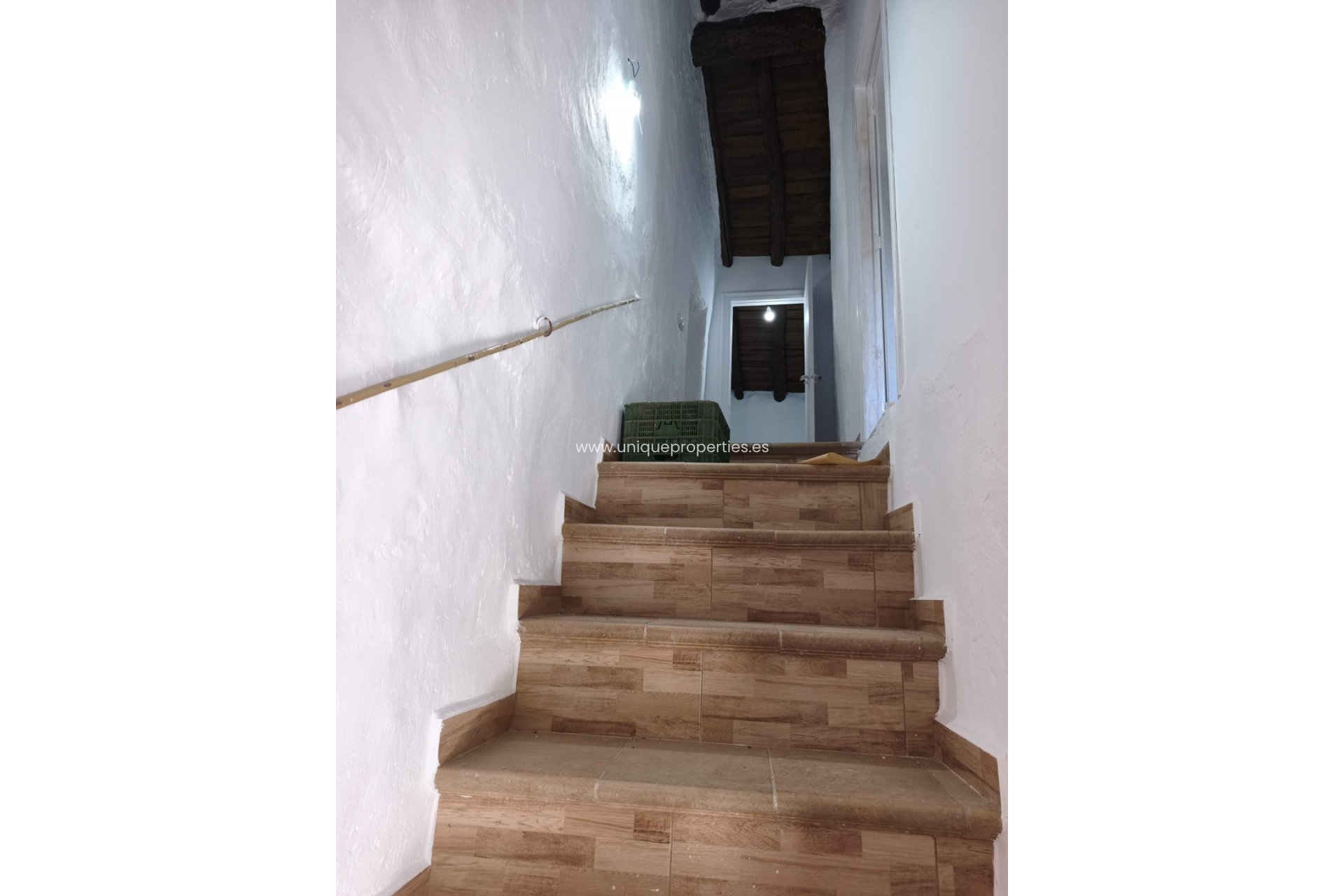 Herverkoop - Village House -
Castril