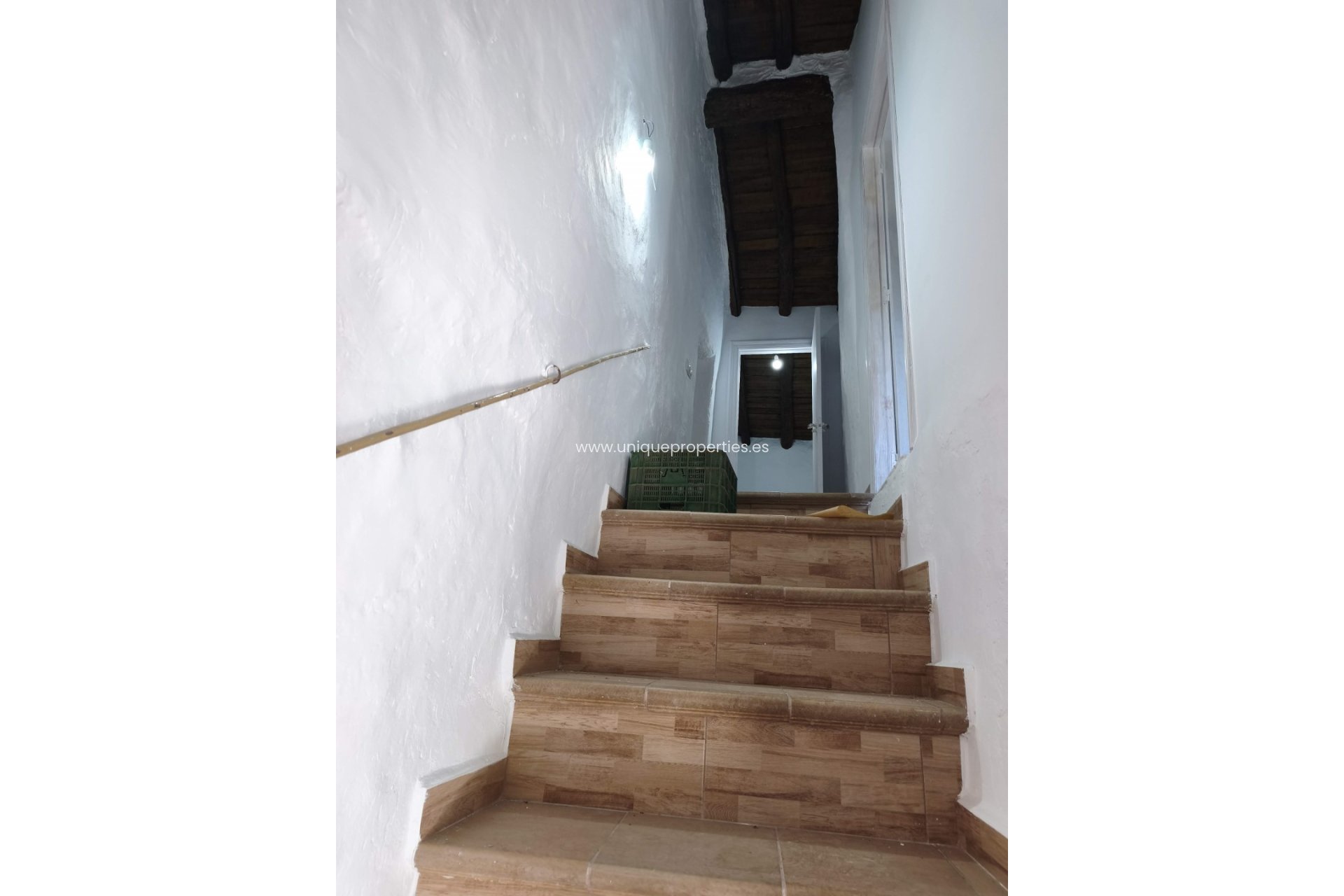 Herverkoop - Village House -
Castril