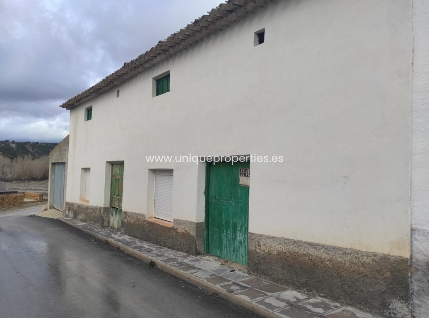 Herverkoop - Village House -
Cortes de Baza