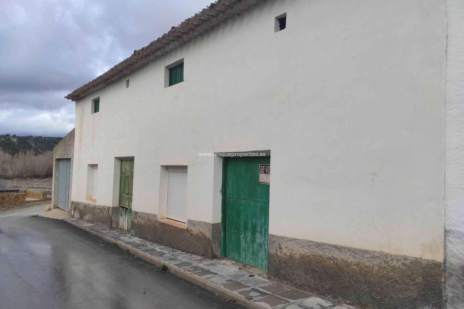 Herverkoop - Village House -
Cortes de Baza