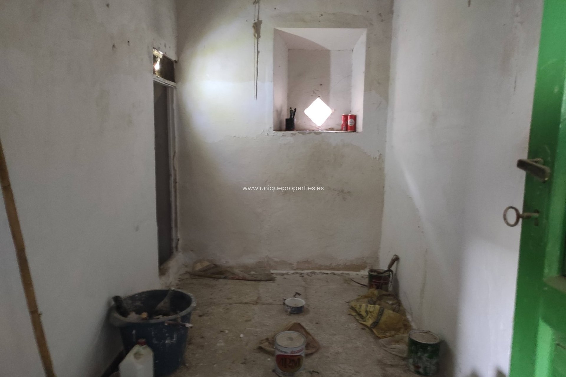 Herverkoop - Village House -
Cortes de Baza