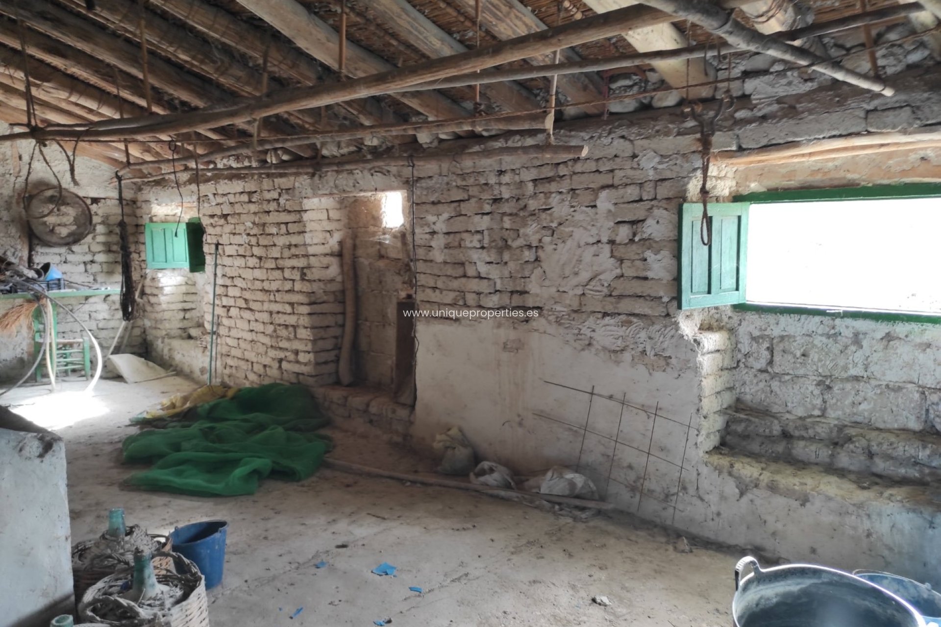 Herverkoop - Village House -
Cortes de Baza