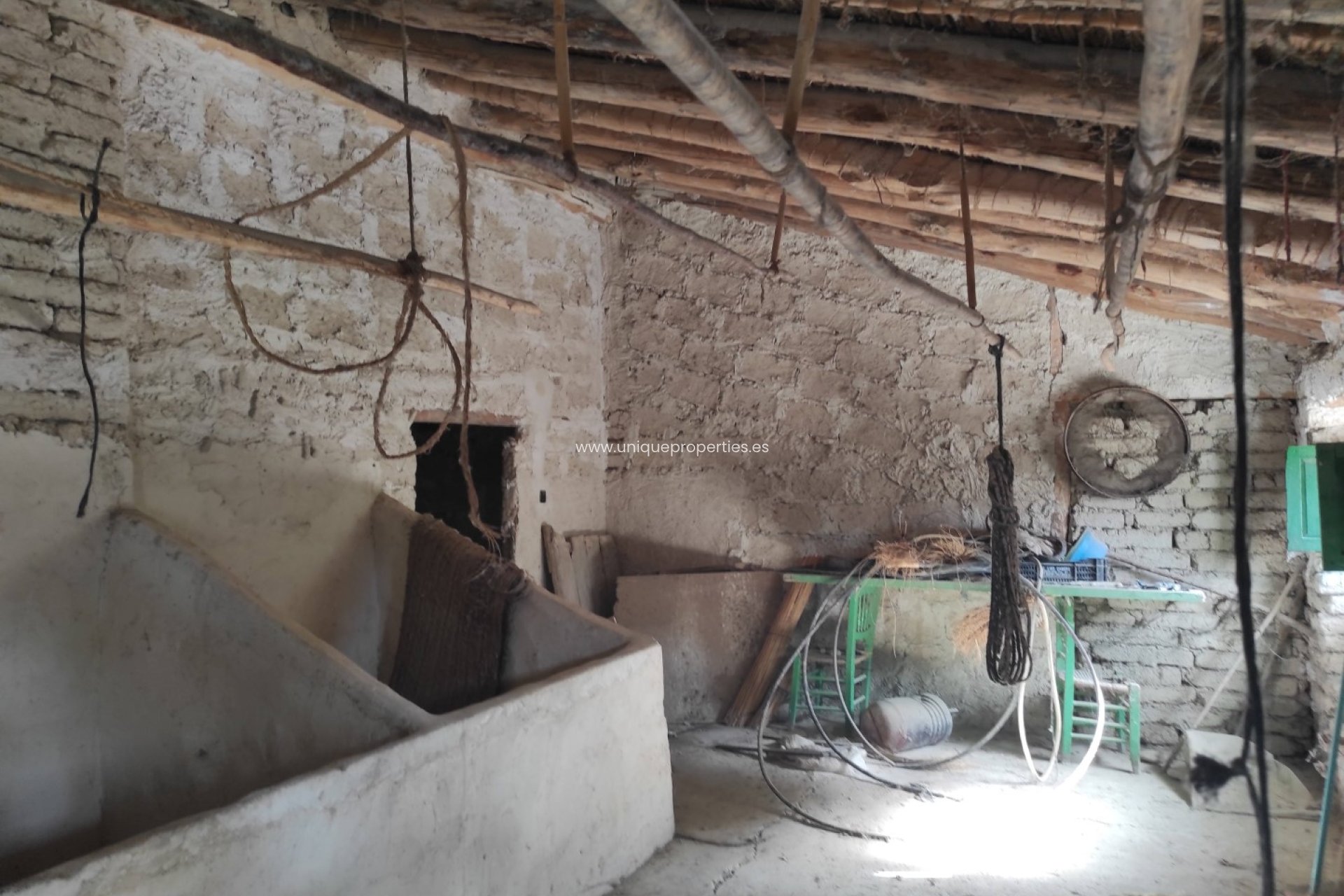 Herverkoop - Village House -
Cortes de Baza