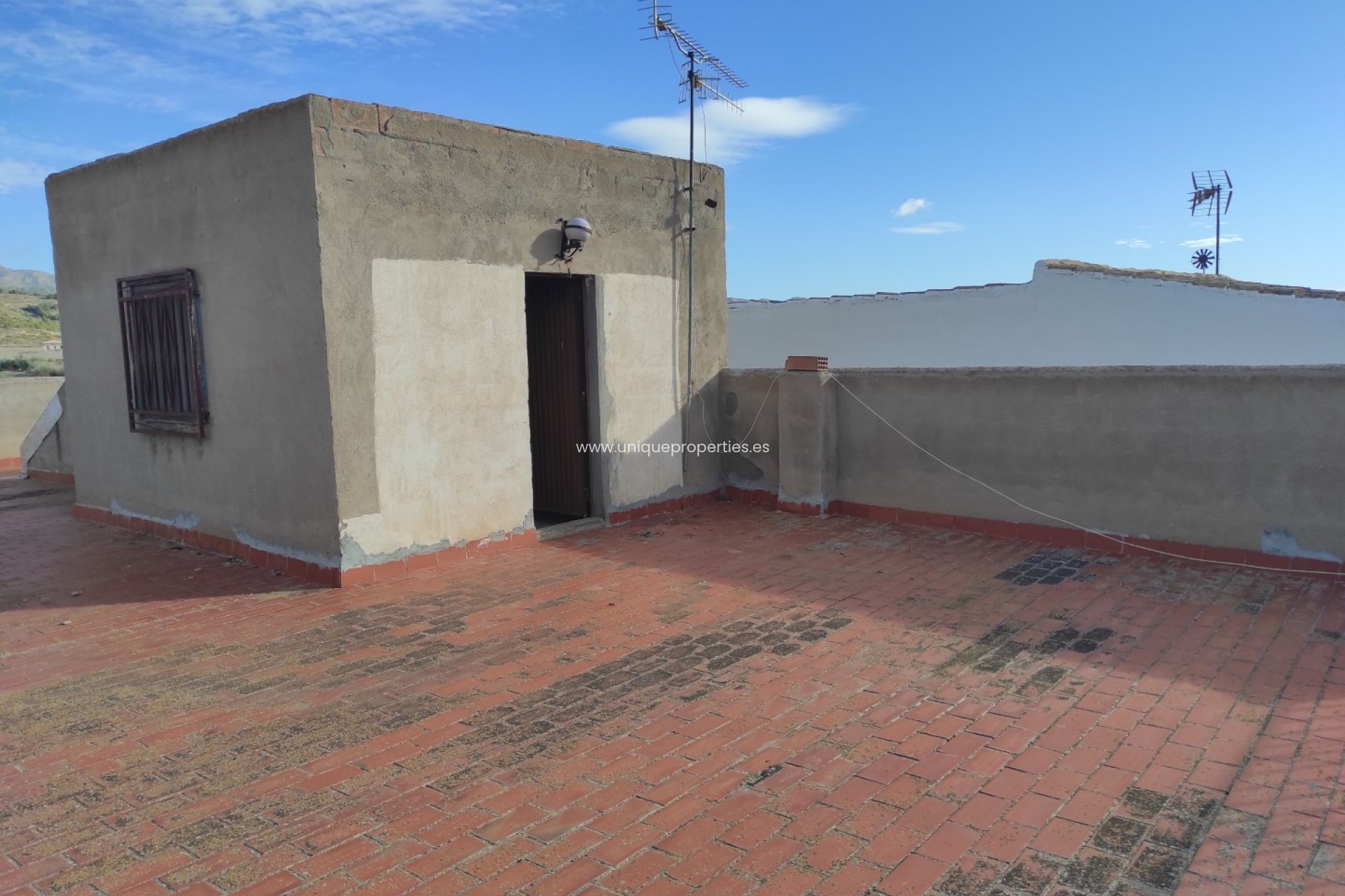 Herverkoop - Village House -
Higueral