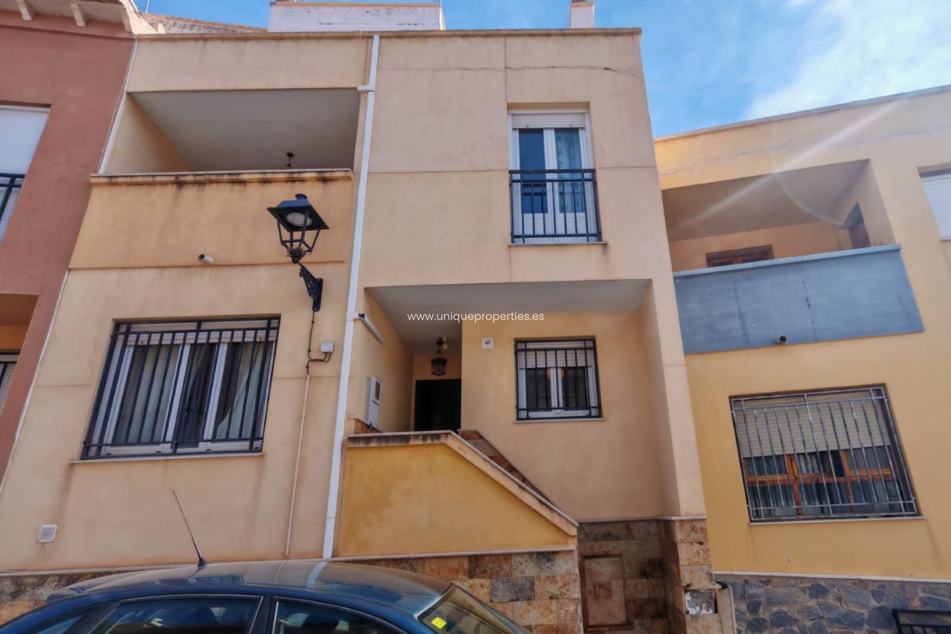 Herverkoop - Village House -
Macael