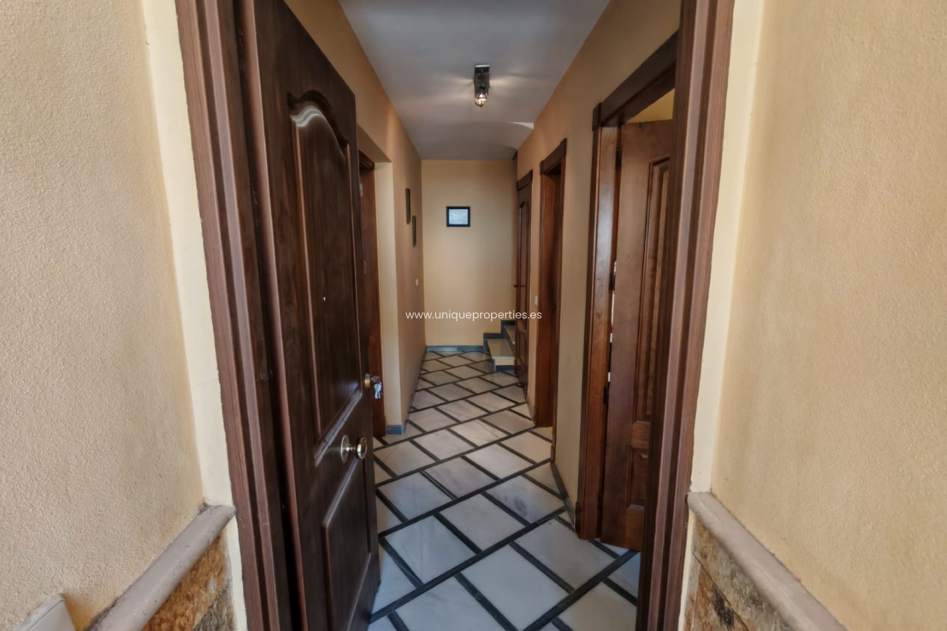 Herverkoop - Village House -
Macael