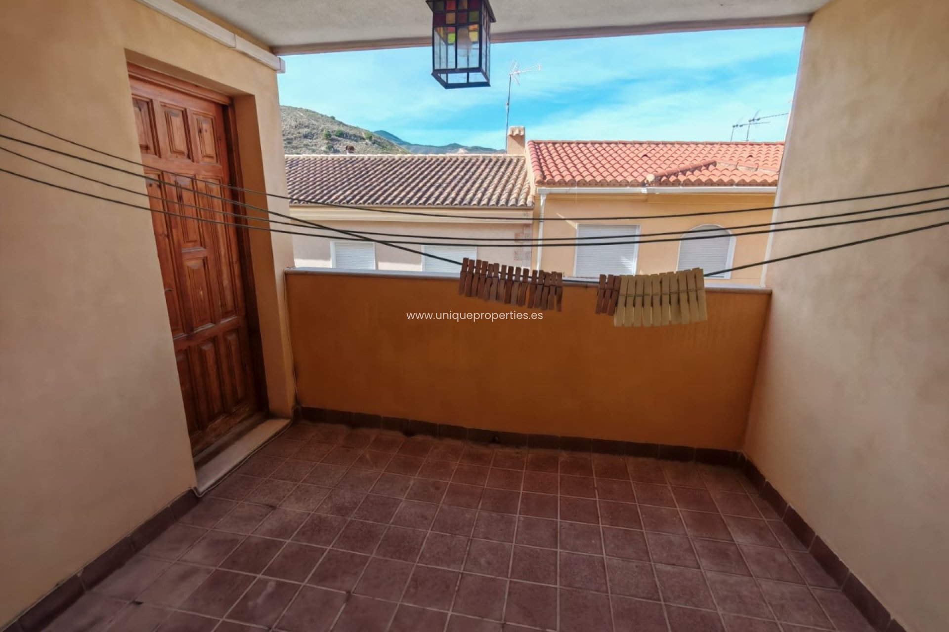 Herverkoop - Village House -
Macael