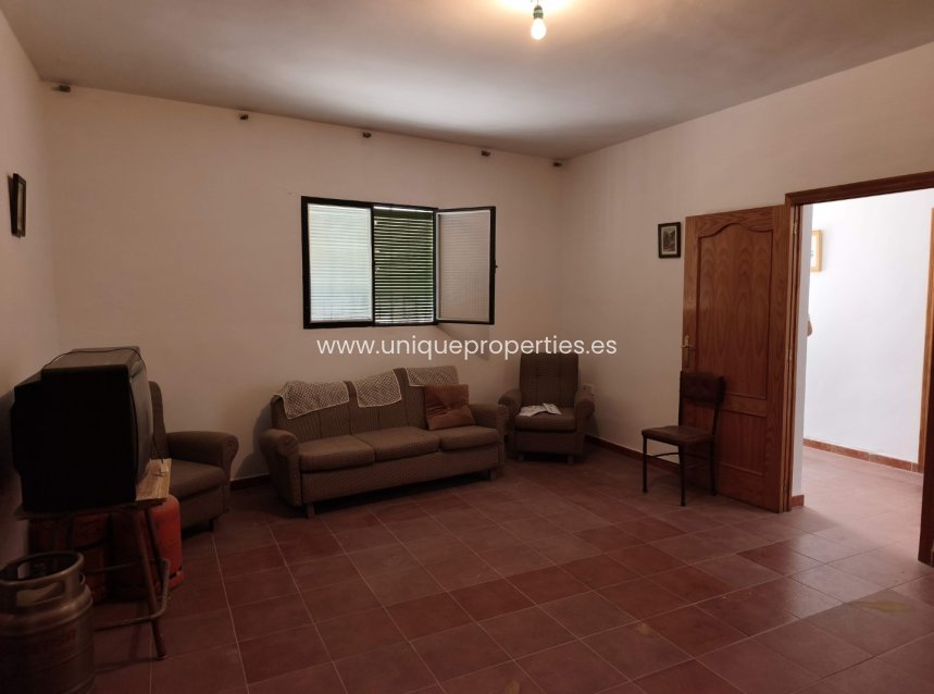 Herverkoop - Village House -
Olula del Rio