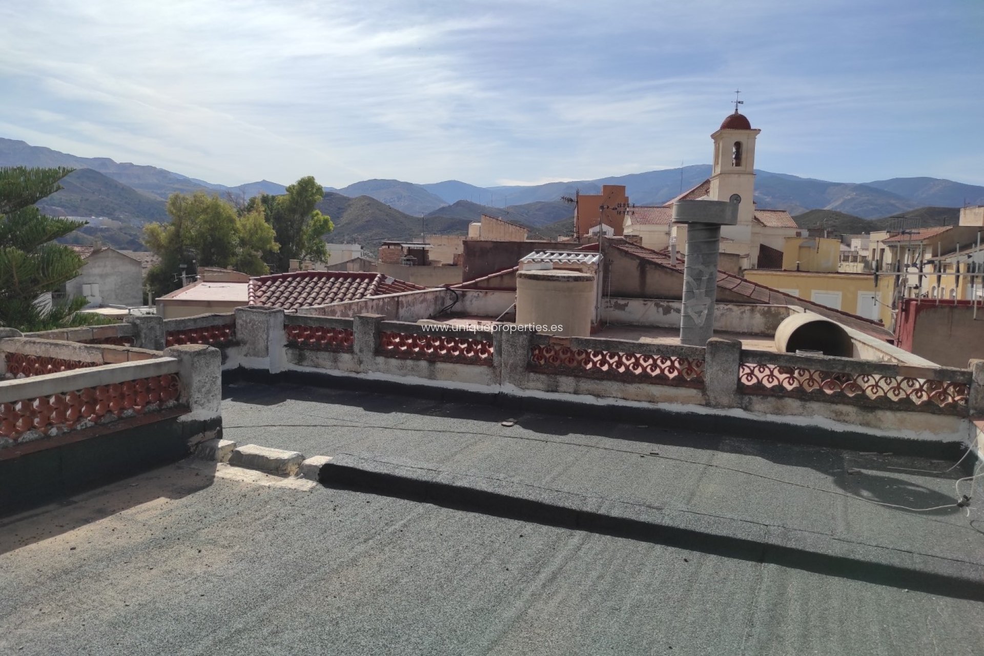 Herverkoop - Village House -
Olula del Rio