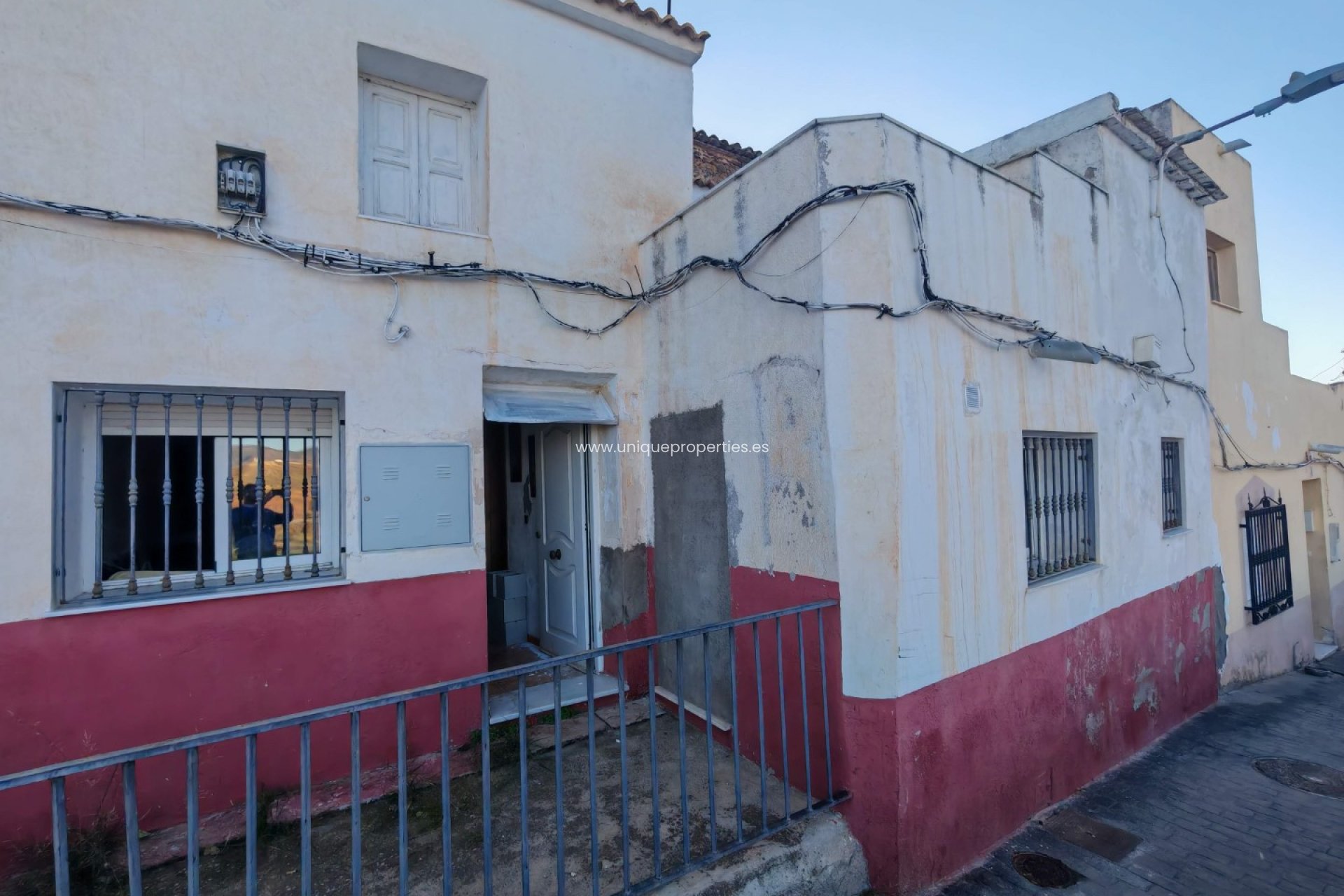 Herverkoop - Village House -
Purchena