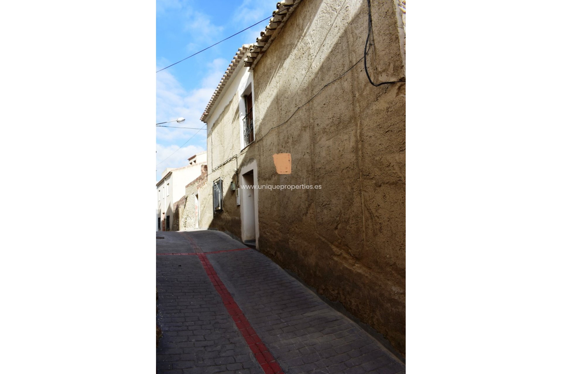 Herverkoop - Village House -
Purchena