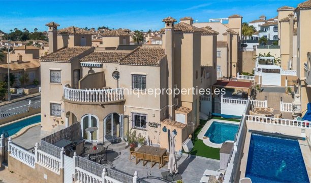 House - Herverkoop - Orihuela Costa - Villamartin