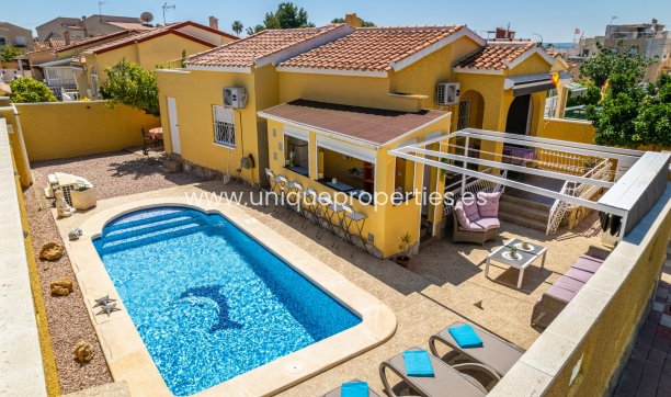 House - Resale - San Fulgencio - urb.la marina