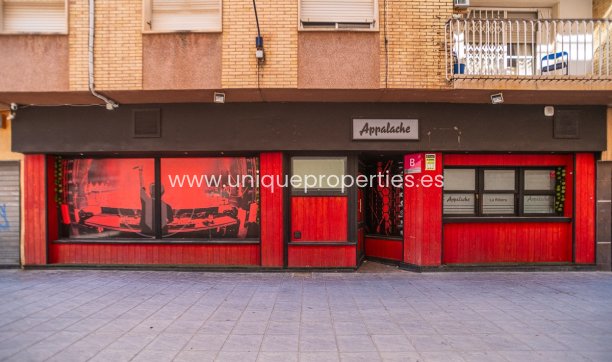 Local - Reventa - San Javier -
                Santiago de la Ribera