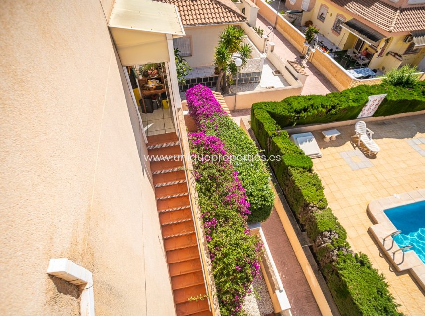 Resale - Apartment -
ALICANTE - La Florida