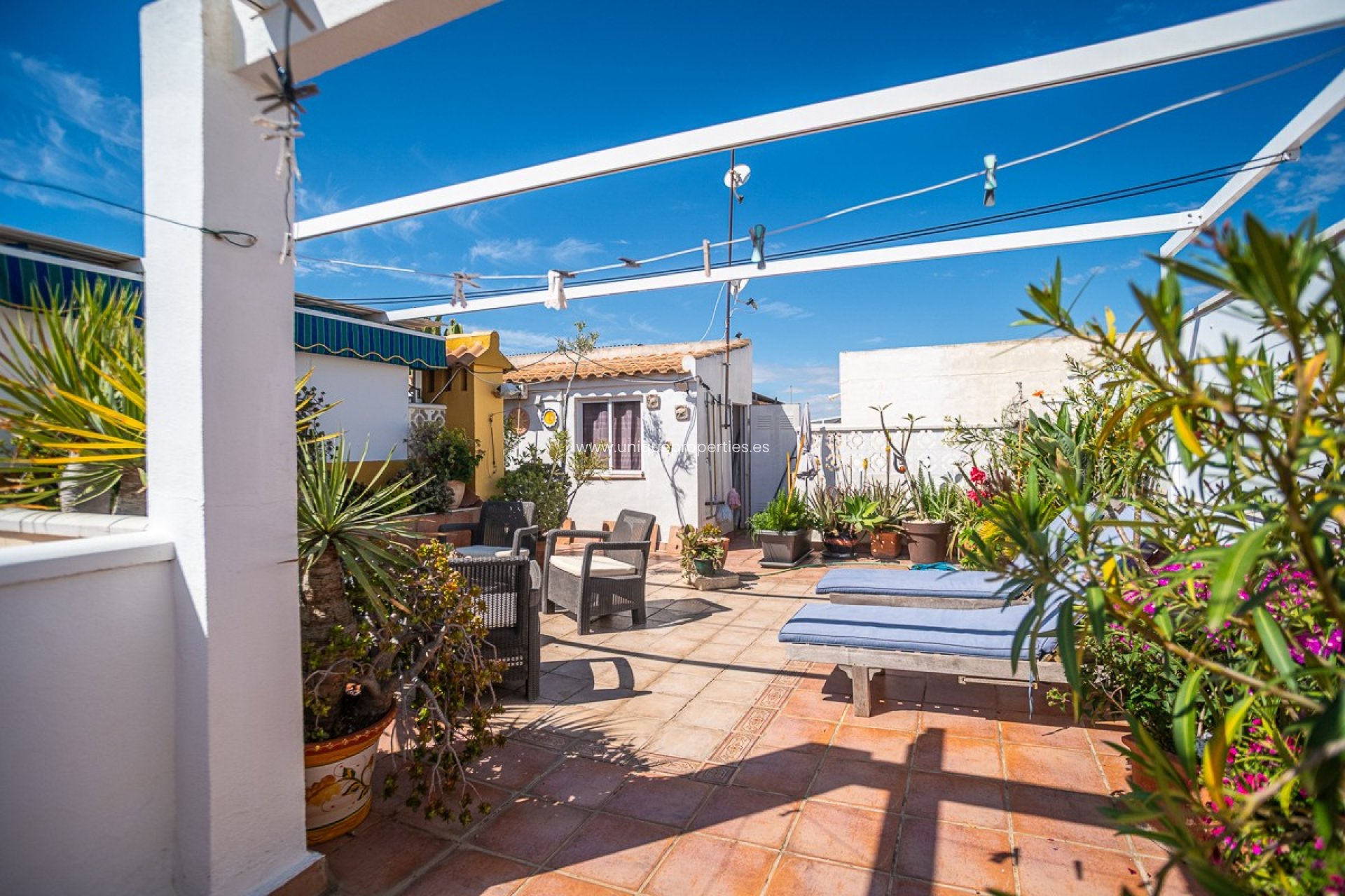 Resale - Apartment -
ALICANTE - La Florida