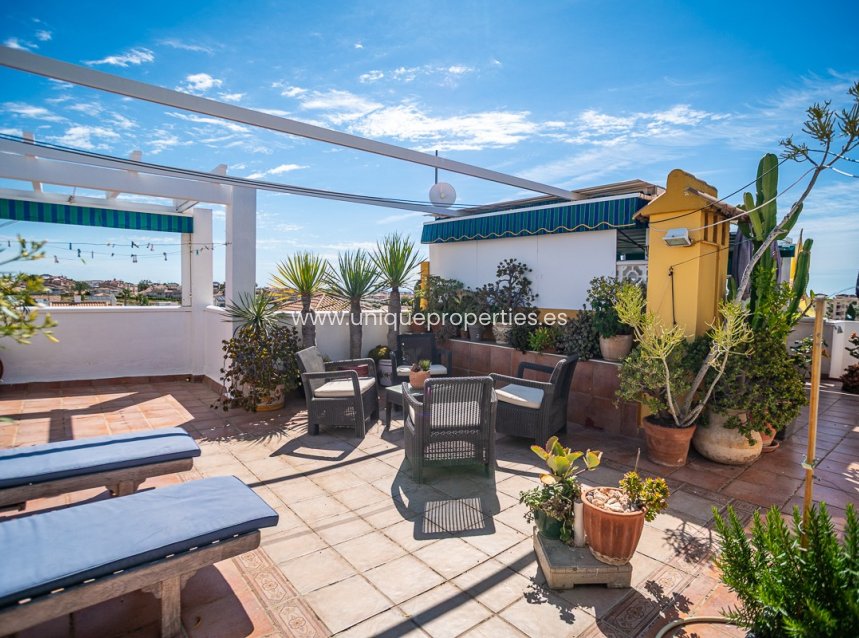 Resale - Apartment -
ALICANTE - La Florida