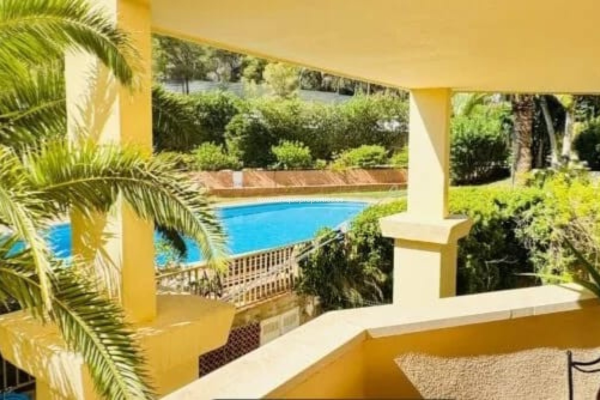 Resale - Apartment -
Cala Vinyes - Calvià