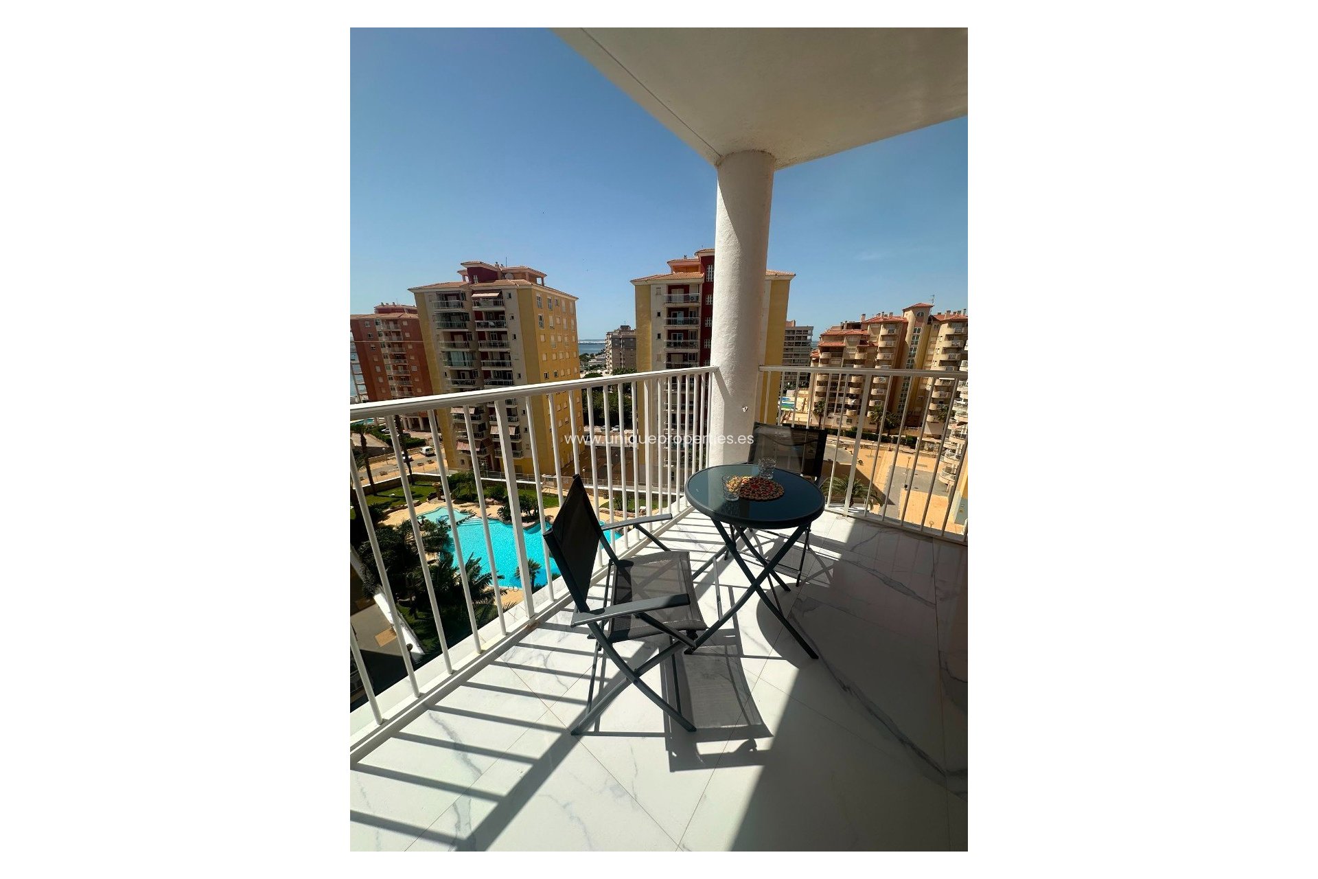 Resale - Apartment -
CARTAGENA - LA MANGA DEL MAR MENOR