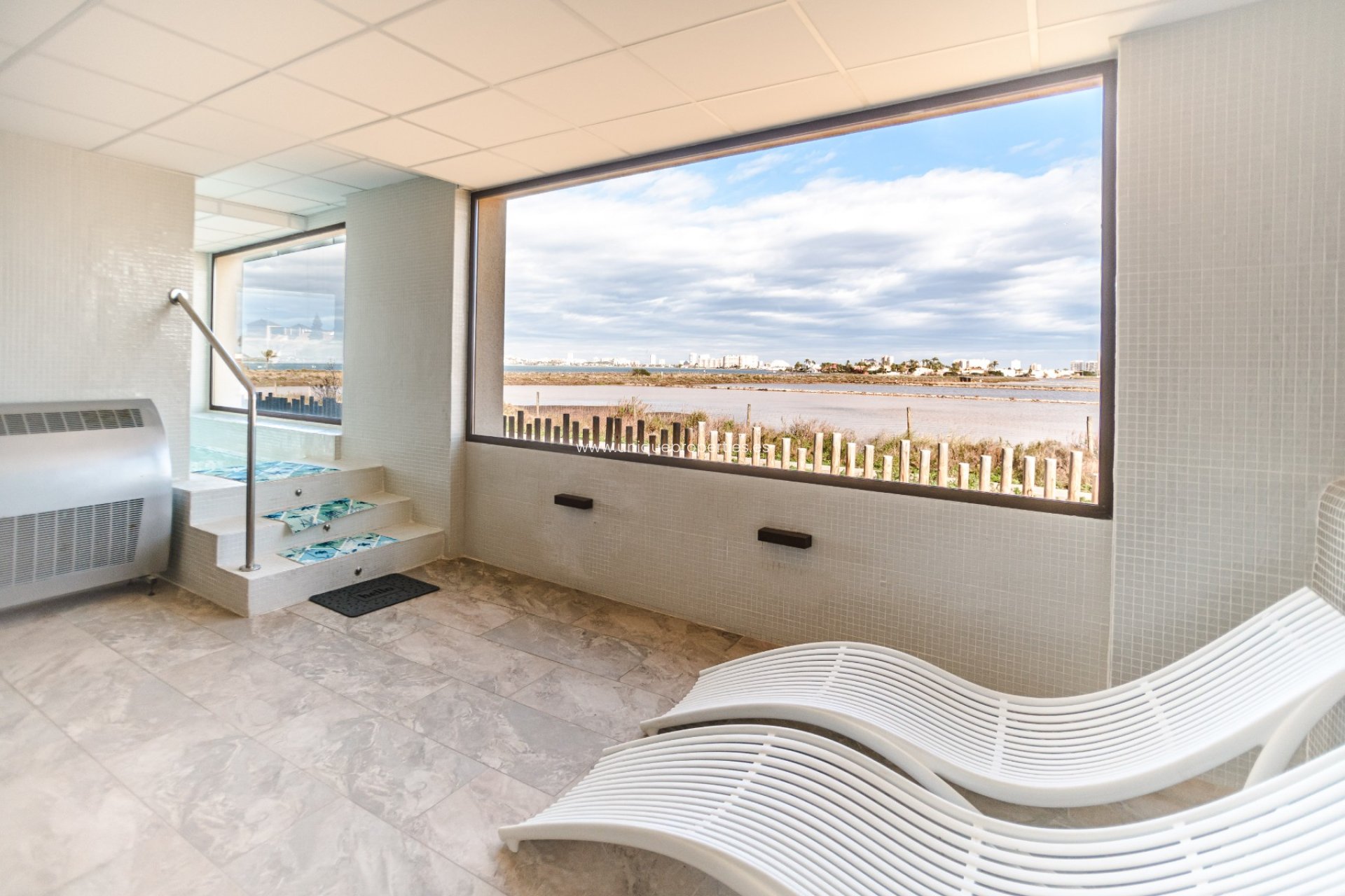 Resale - Apartment -
CARTAGENA - Mar de Cristal