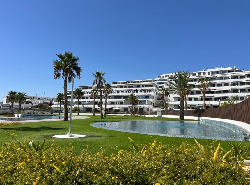 Resale - Apartment -
Finestrat - FINESTRAT