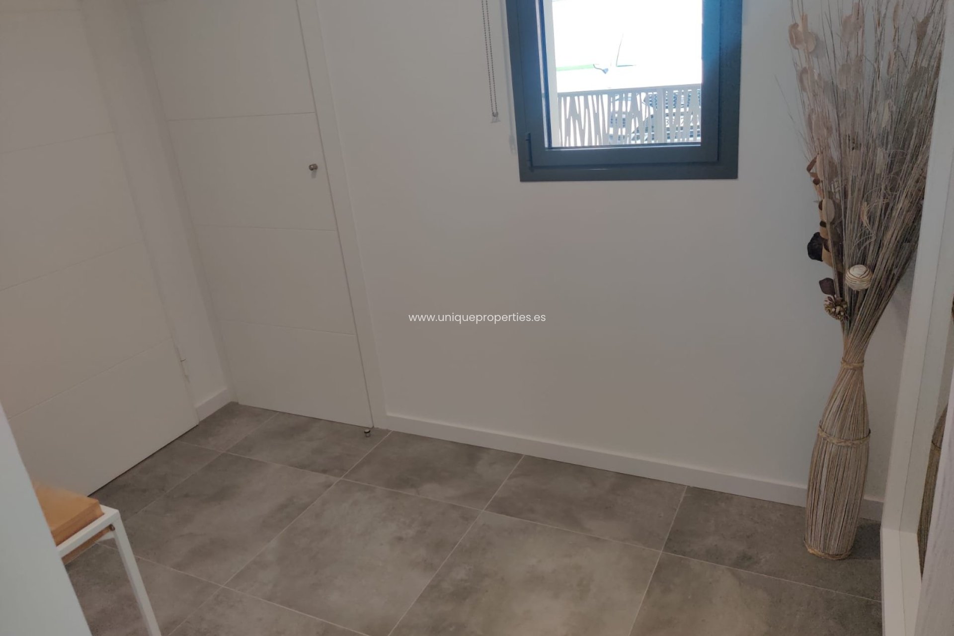 Resale - Apartment -
Finestrat - FINESTRAT