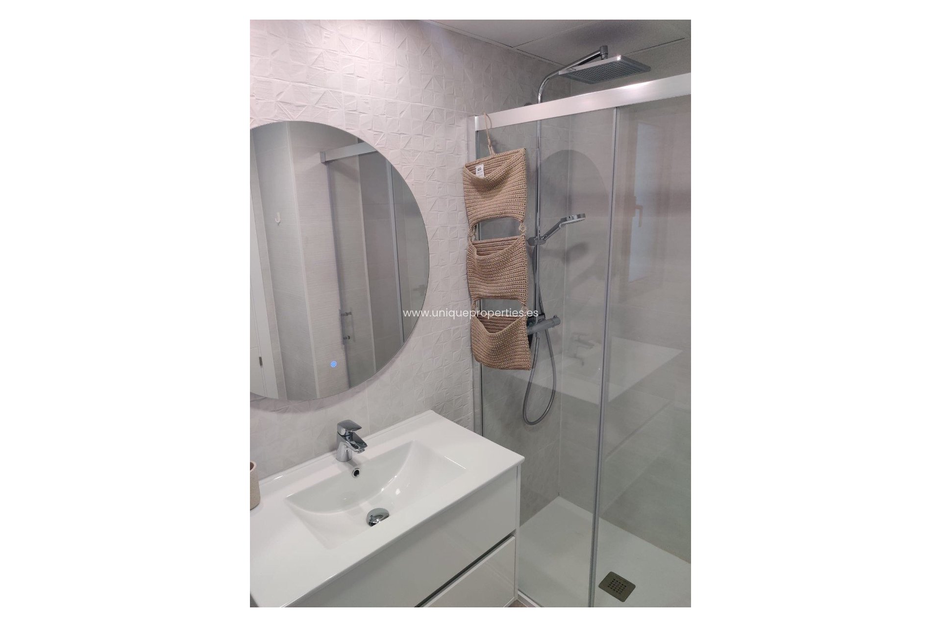 Resale - Apartment -
Finestrat - FINESTRAT