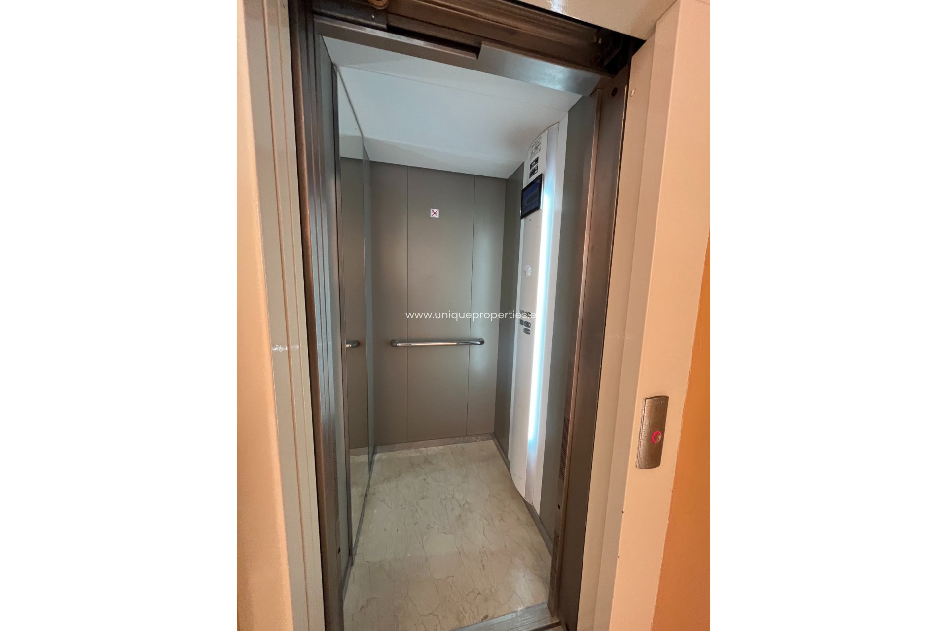 Resale - Apartment -
LOS ALCÁZARES - Los Narejos