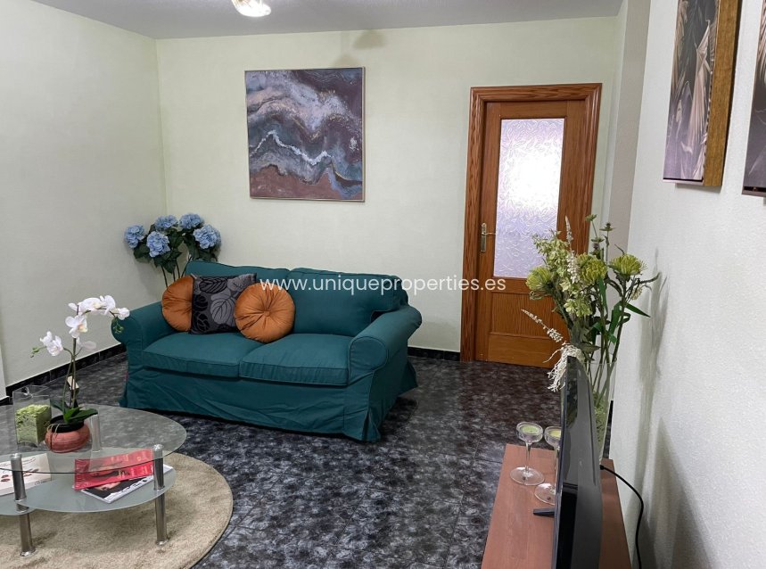 Resale - Apartment -
Olula del Rio