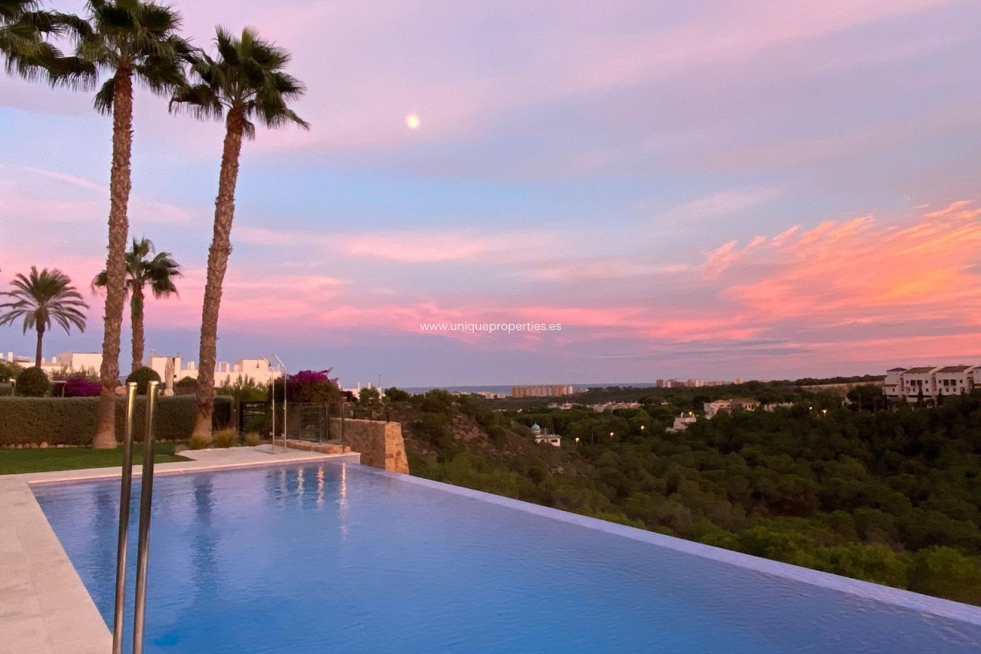 Resale - Apartment -
Orihuela Costa - Lomas de Campoamor-Las Ramblas