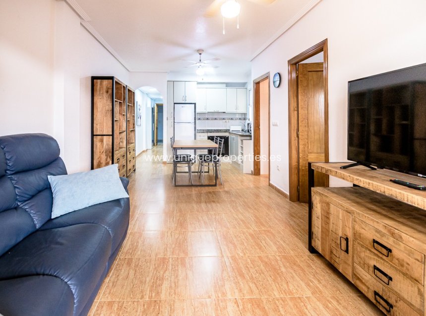 Resale - Apartment -
Orihuela Costa - Punta Prima