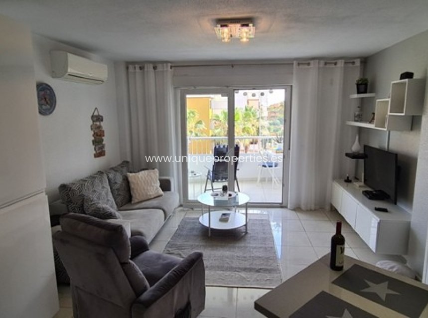 Resale - Apartment -
Orihuela Costa - Punta Prima