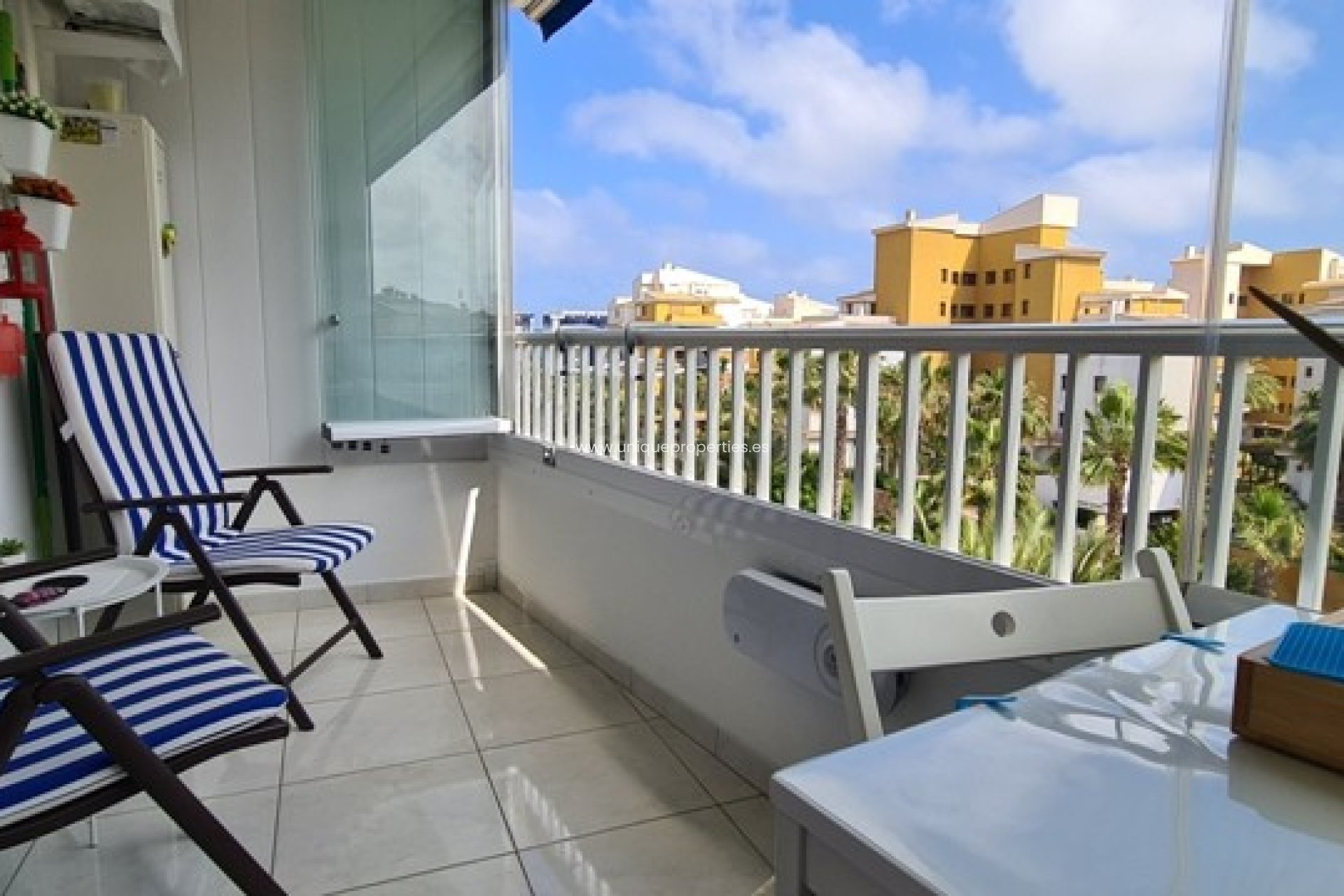 Resale - Apartment -
Orihuela Costa - Punta Prima