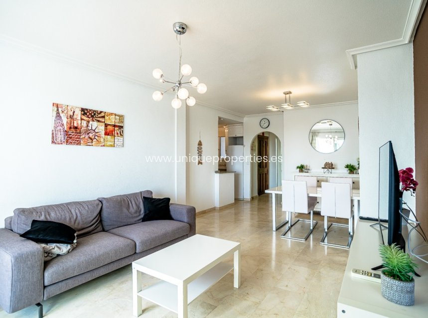 Resale - Apartment -
Orihuela - VILLAMARTÍN