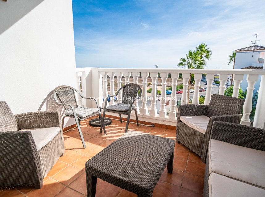 Resale - Apartment -
Orihuela - VILLAMARTÍN