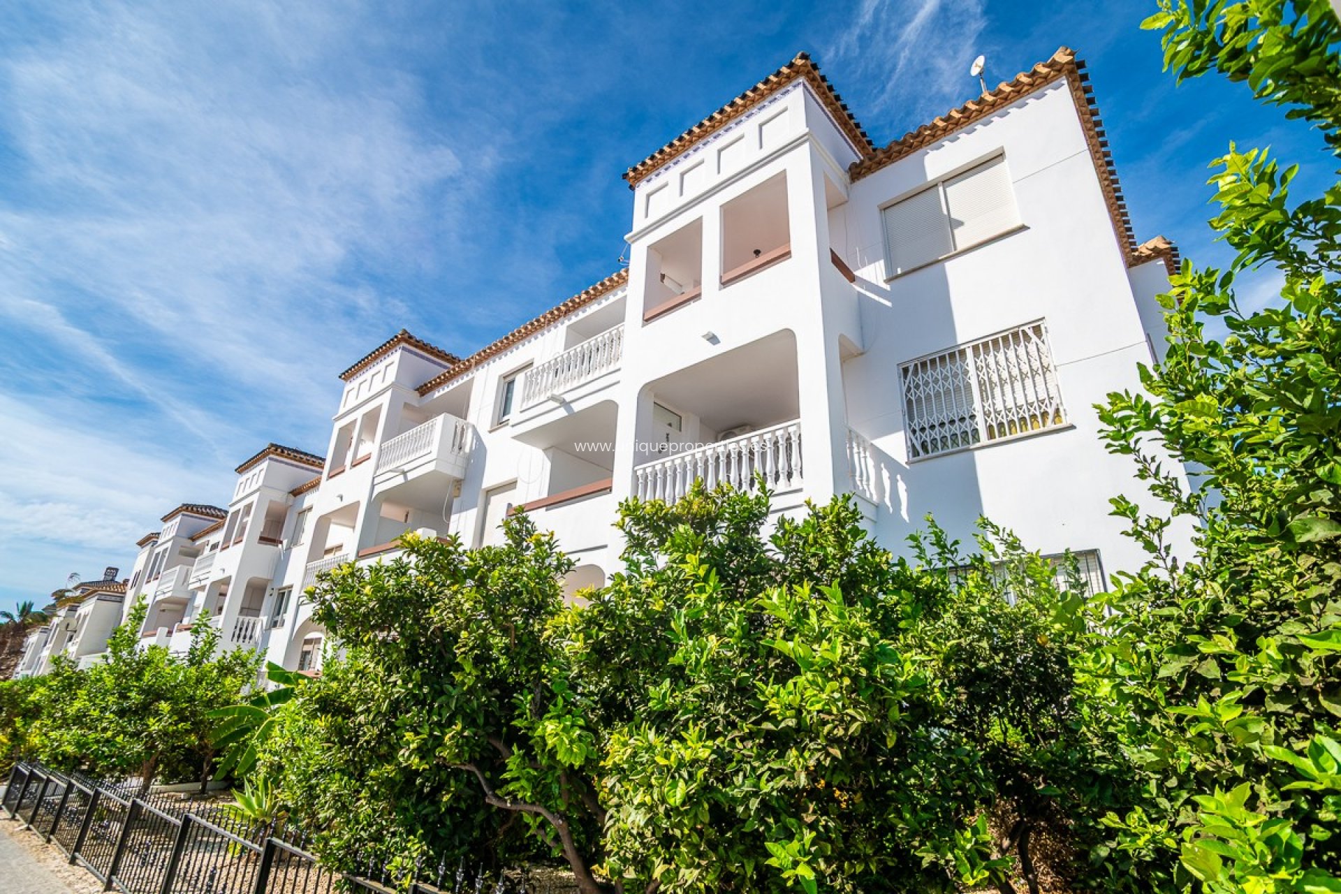 Resale - Apartment -
Orihuela - VILLAMARTÍN